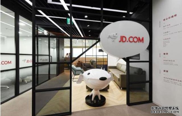 劉強(qiáng)東掀起全新風(fēng)暴，阿里騰訊始料未及，消費(fèi)者恐成最大贏家？