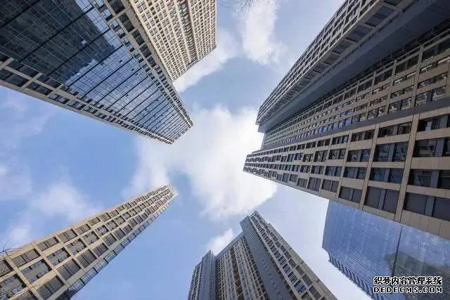 經(jīng)濟(jì)“內(nèi)循環(huán)”來了！是該存錢還是買房？專家“八個(gè)字”回應(yīng)！